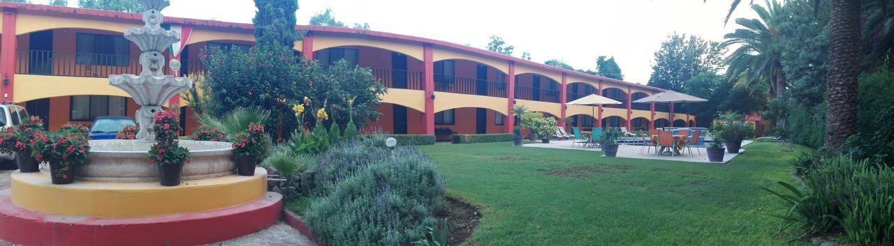 La Gloria De Calvillo Hotel Exterior photo